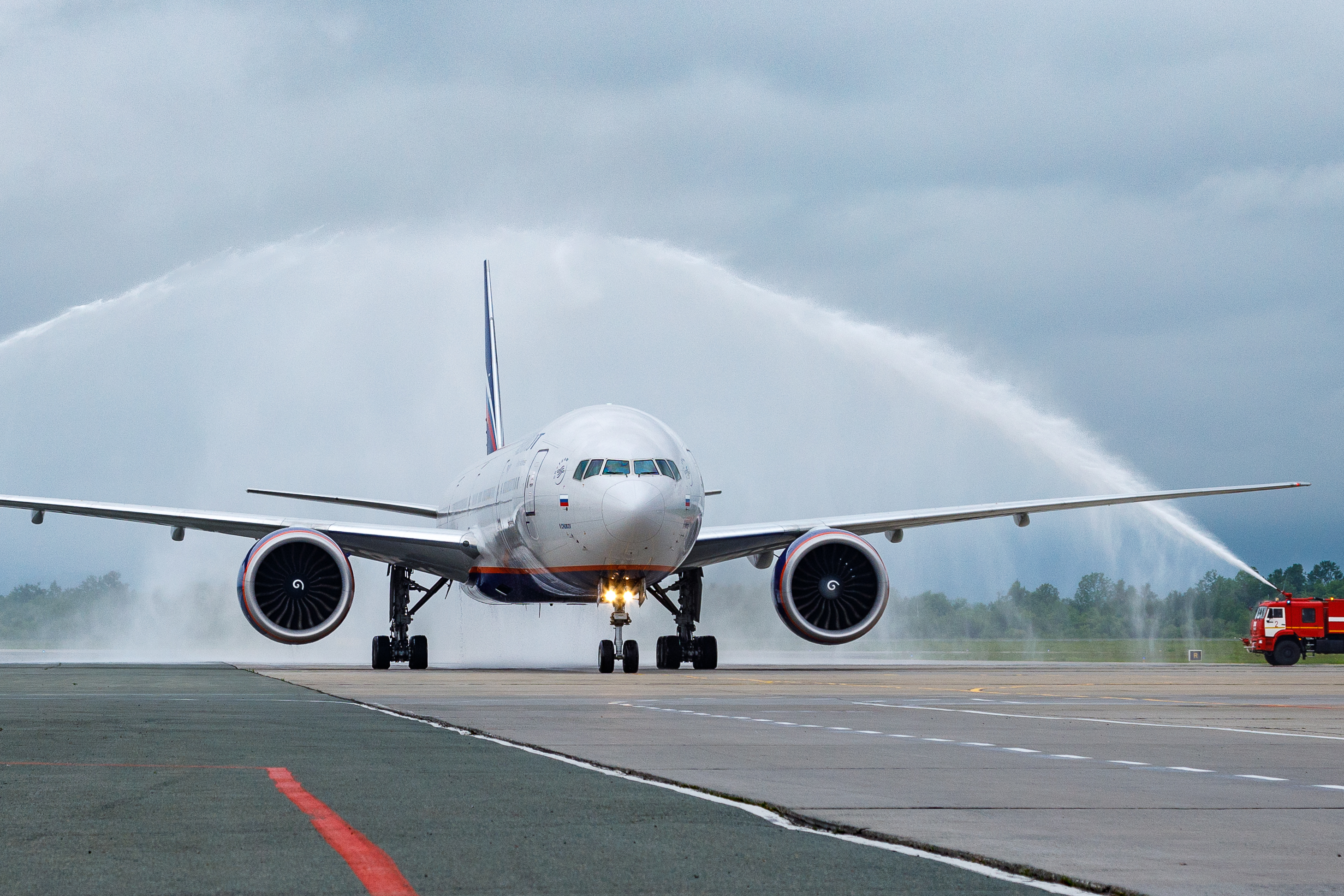 A festive launch of a flight to Saint Petersburg took place in Vladivostok International Airport