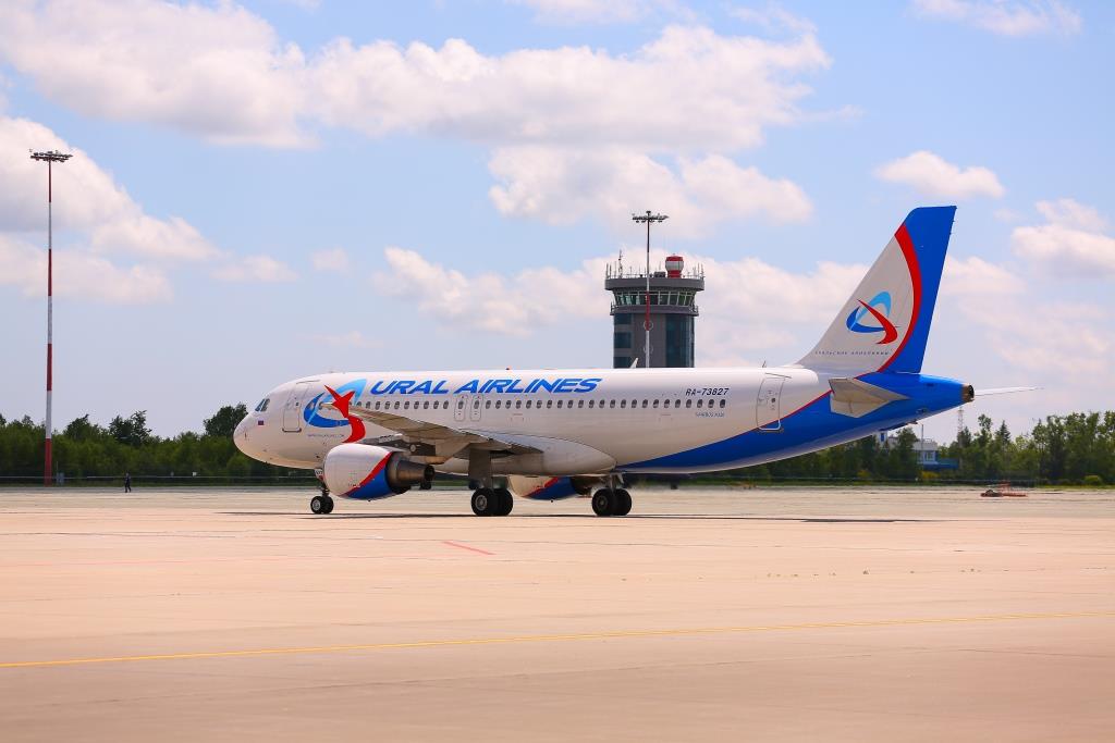Аэропорт Владивосток и авиакомпания  «Уральские авиалинии» возобновляют прямые рейсы в Пекин